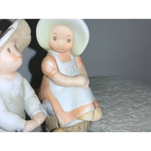 Circle of Friends by Masterpiece " Taste & See.....The Lord is Good"  Psalm 34:8 - Picture 2 of 9